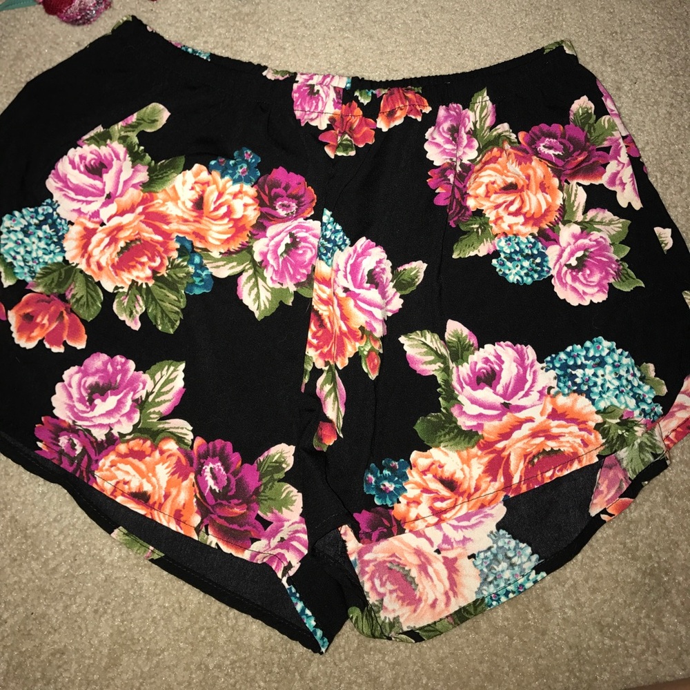 floral flowy shorts